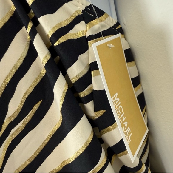 Michael Kors Tankini Swim Top Womens Large Black Gold Zebra Halter NWT MM9P302 - Picture 4 of 11